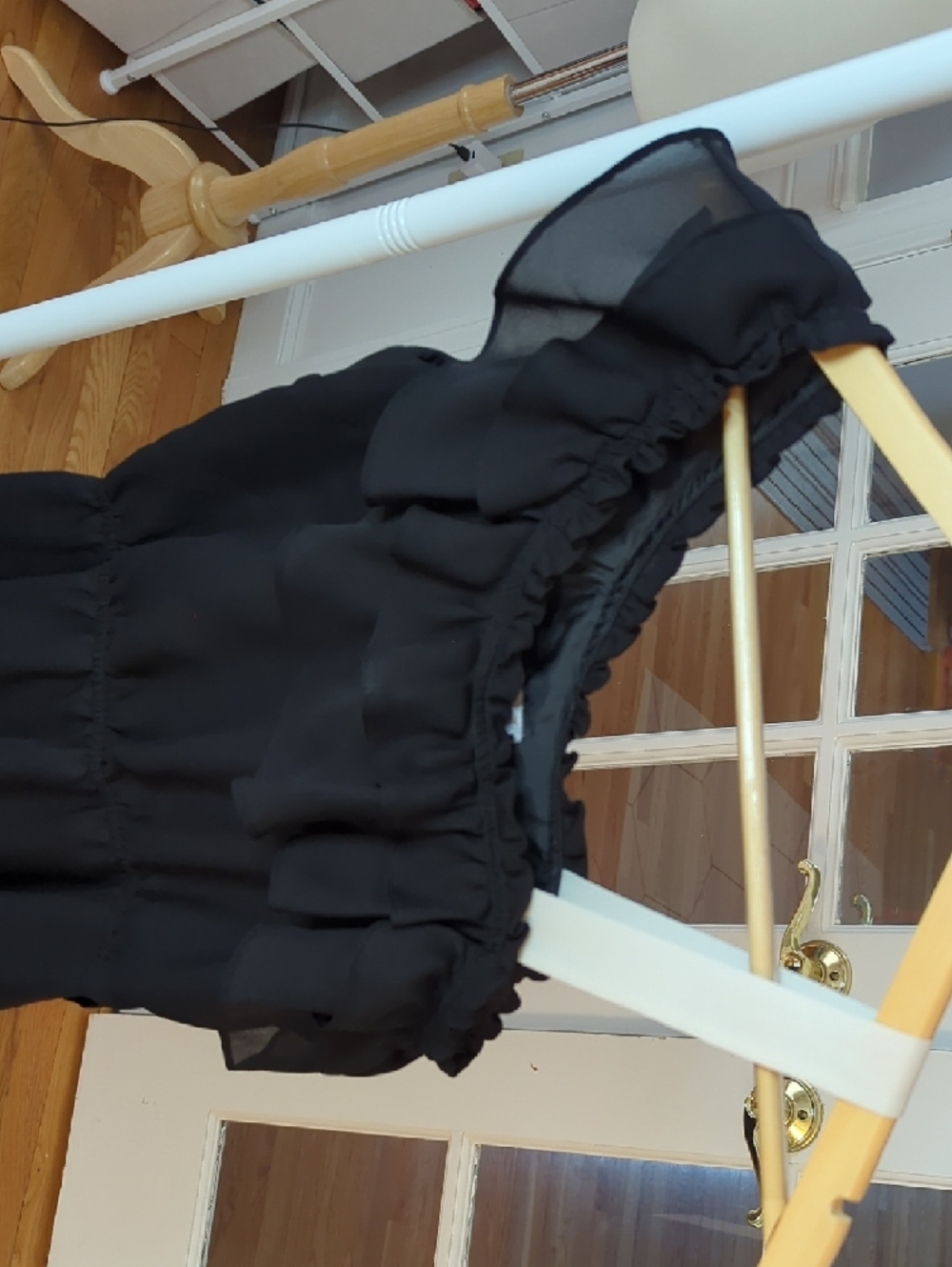 Soda Blu Black One-Shoulder Ruffle Cocktail Dress - Picture 3 of 8